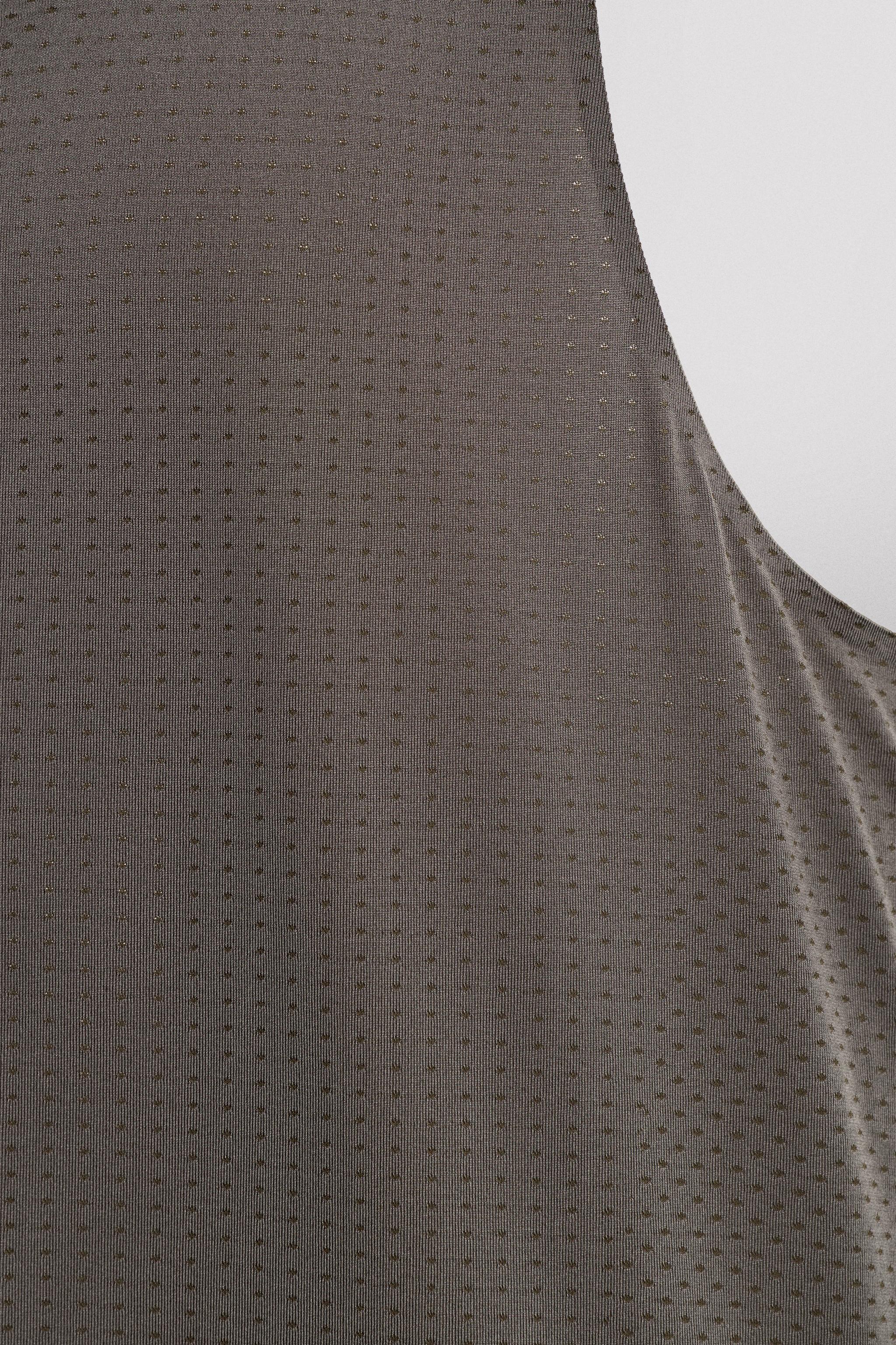 DÉBARDEUR SANS COUTURE